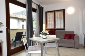 Onda del lago Mountain Lake Iseo Hospitality Castro Di Lecce